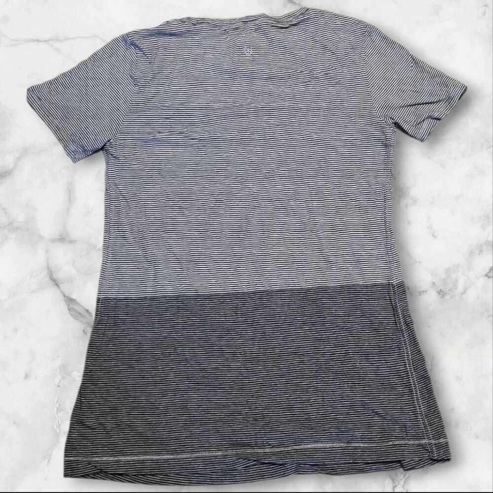 Lululemon Every Yogi Tee Gray Size 8 - image 2